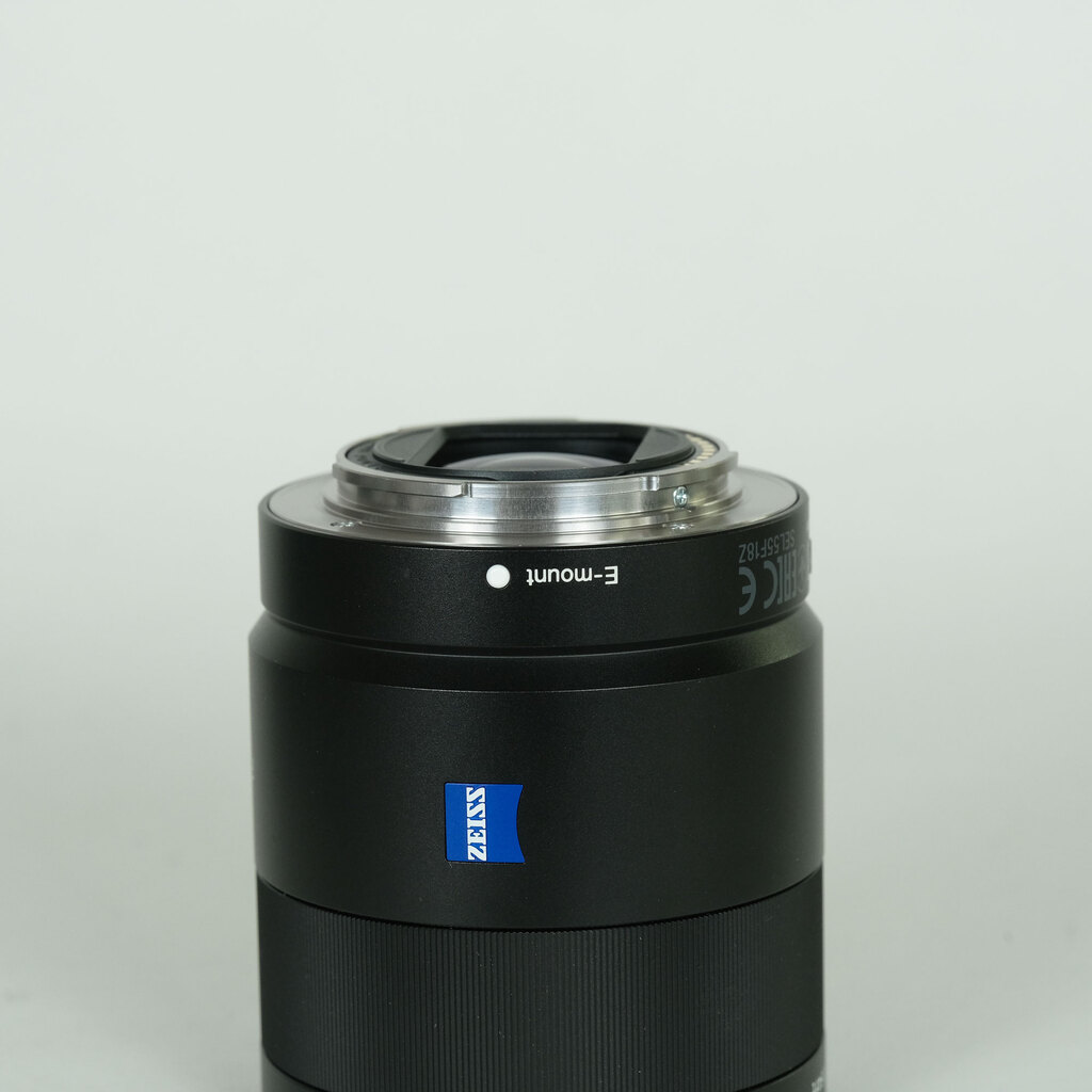 SONY Sonnar T* FE 55mm F1.8 ZA SEL55F18Z SONY Sonnar T* FE 55mm F1.8 ZA SEL55F18Z
