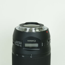 Canon EF70-300mm F4-5.6 IS II USM Canon EF70-300mm F4-5.6 IS II USM