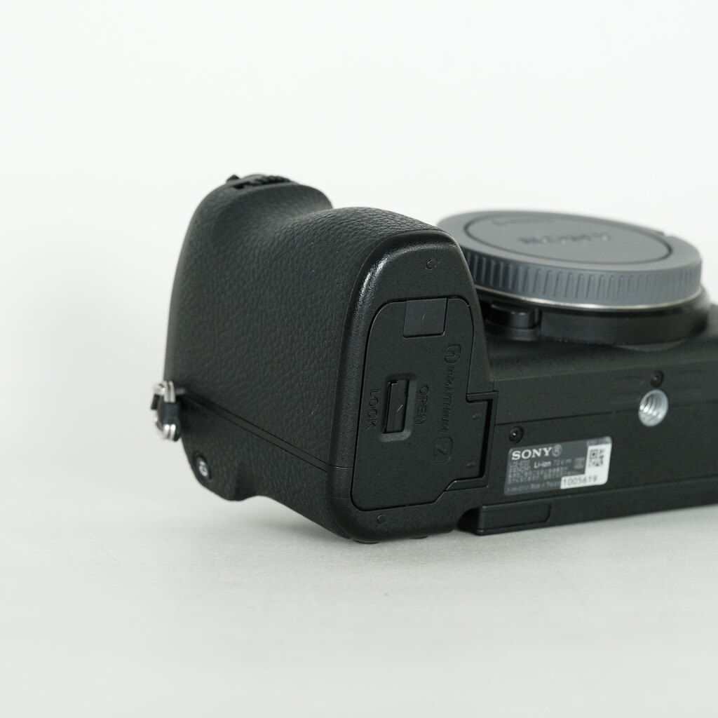 SONY α6700（ILCE-6700）