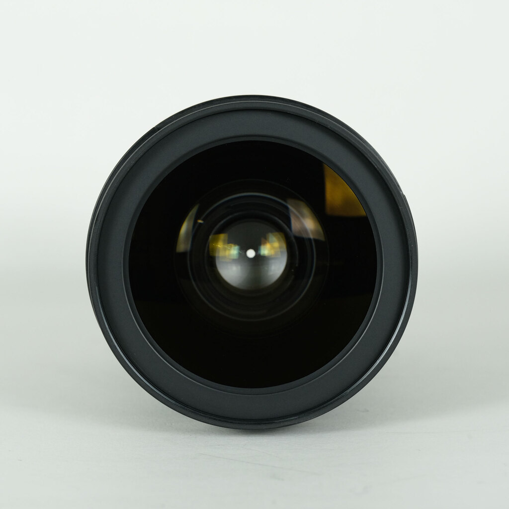 Nikon AF-S NIKKOR 24-70mm f/2.8G ED Nikon AF-S NIKKOR 24-70mm f/2.8G ED