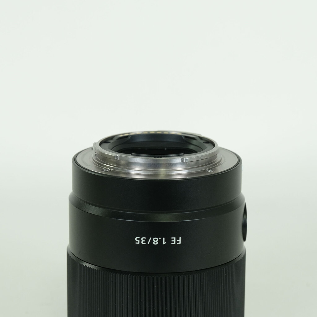 SONY FE 35mm F1.8 SEL35F18F