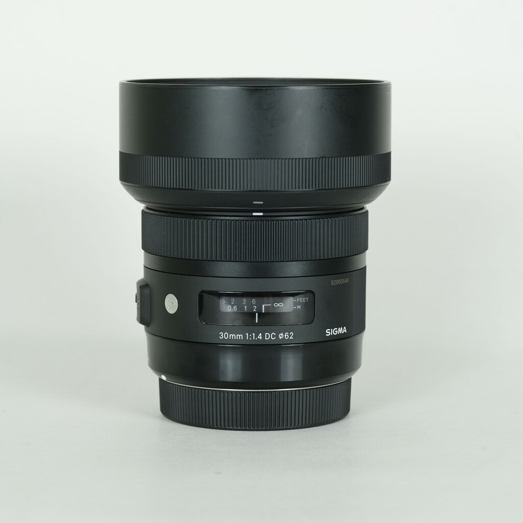 SIGMA 30mm F1.4 DC HSM | Art [�L���m���p]