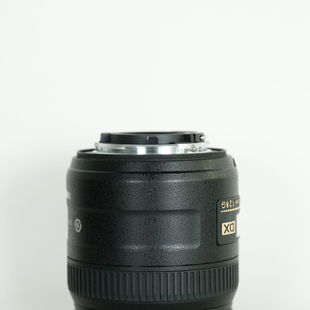Nikon AF-S DX Micro NIKKOR 40mm f/2.8G