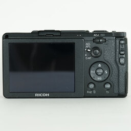 RICOH GR II