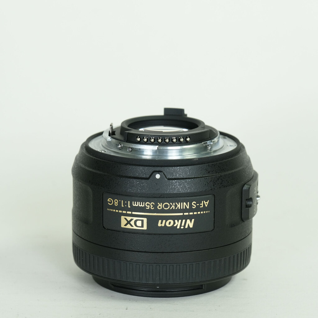 Nikon AF-S DX NIKKOR 35mm f/1.8G