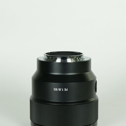 SONY FE 85mm F1.8 SEL85F18