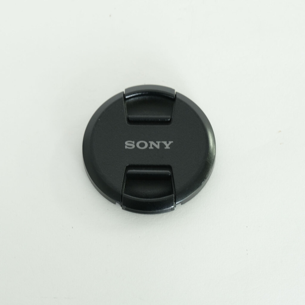 SONY E 10-18mm F4 OSS SEL1018