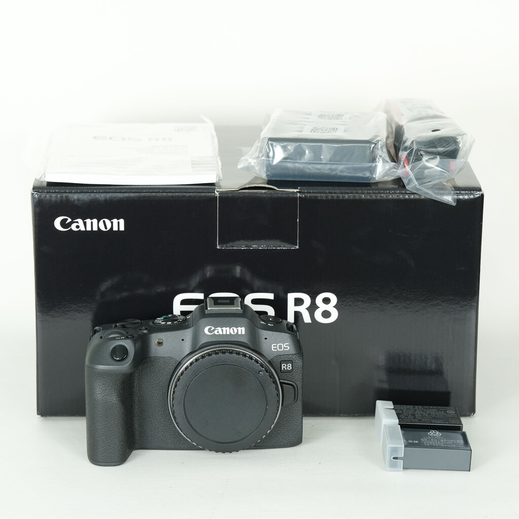 Canon EOS R8 [�{�f�B]