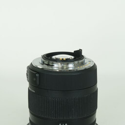 SIGMA Contemporary 17-70mm F2.8-4 DC MACRO HSM (ペンタックス用) SIGMA Contemporary 17-70mm F2.8-4 DC MACRO HSM (ペンタックス用)