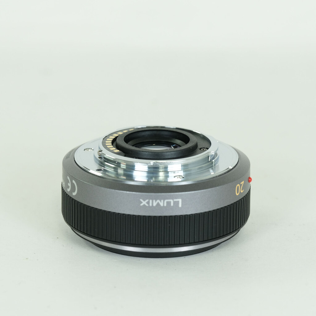 Panasonic LUMIX G 20mm F1.7 ASPH. H-H020