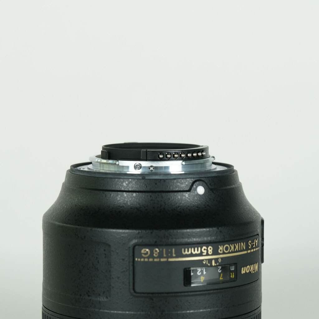 Nikon AF-S NIKKOR 85mm f/1.8Gの出品 | ONE SCENE（ワンシーン）