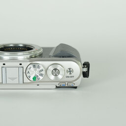 OLYMPUS PEN E-PL9