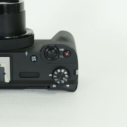 Canon PowerShot V1