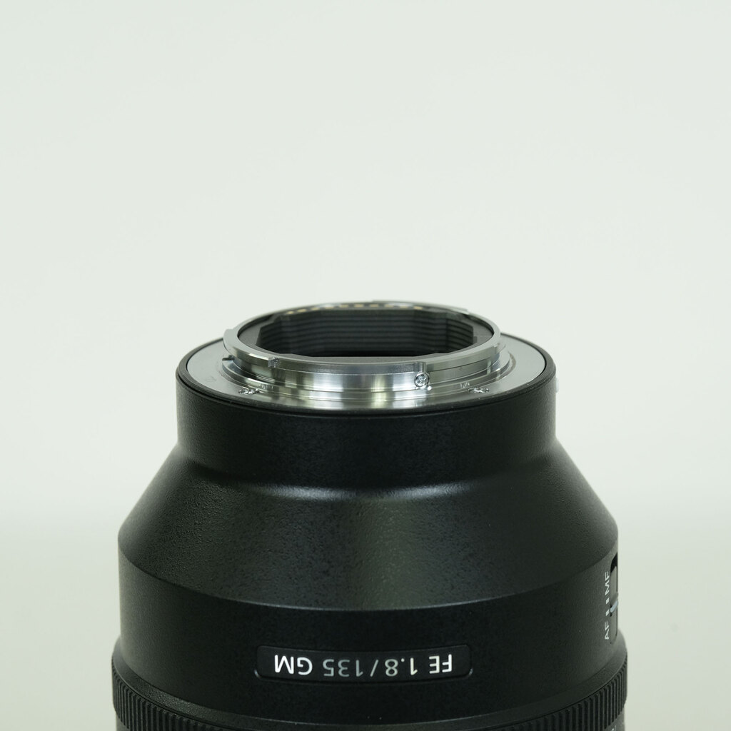 SONY FE 135mm F1.8 GM SEL135F18GM