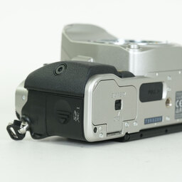 PENTAX KP ボディ シルバー PENTAX KP ボディ シルバー