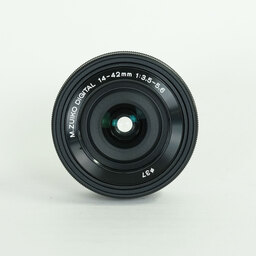 OLYMPUS M.ZUIKO DIGITAL ED 14-42mm F3.5-5.6 EZ ブラック