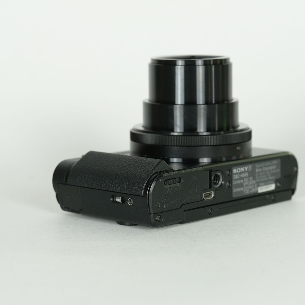 SONY Cyber-shot DSC-HX99