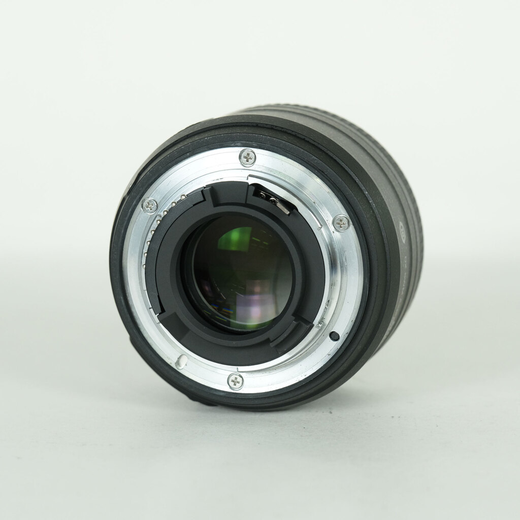 Nikon AF-S DX NIKKOR 35mm f/1.8Gの出品 | ONE SCENE（ワンシーン）