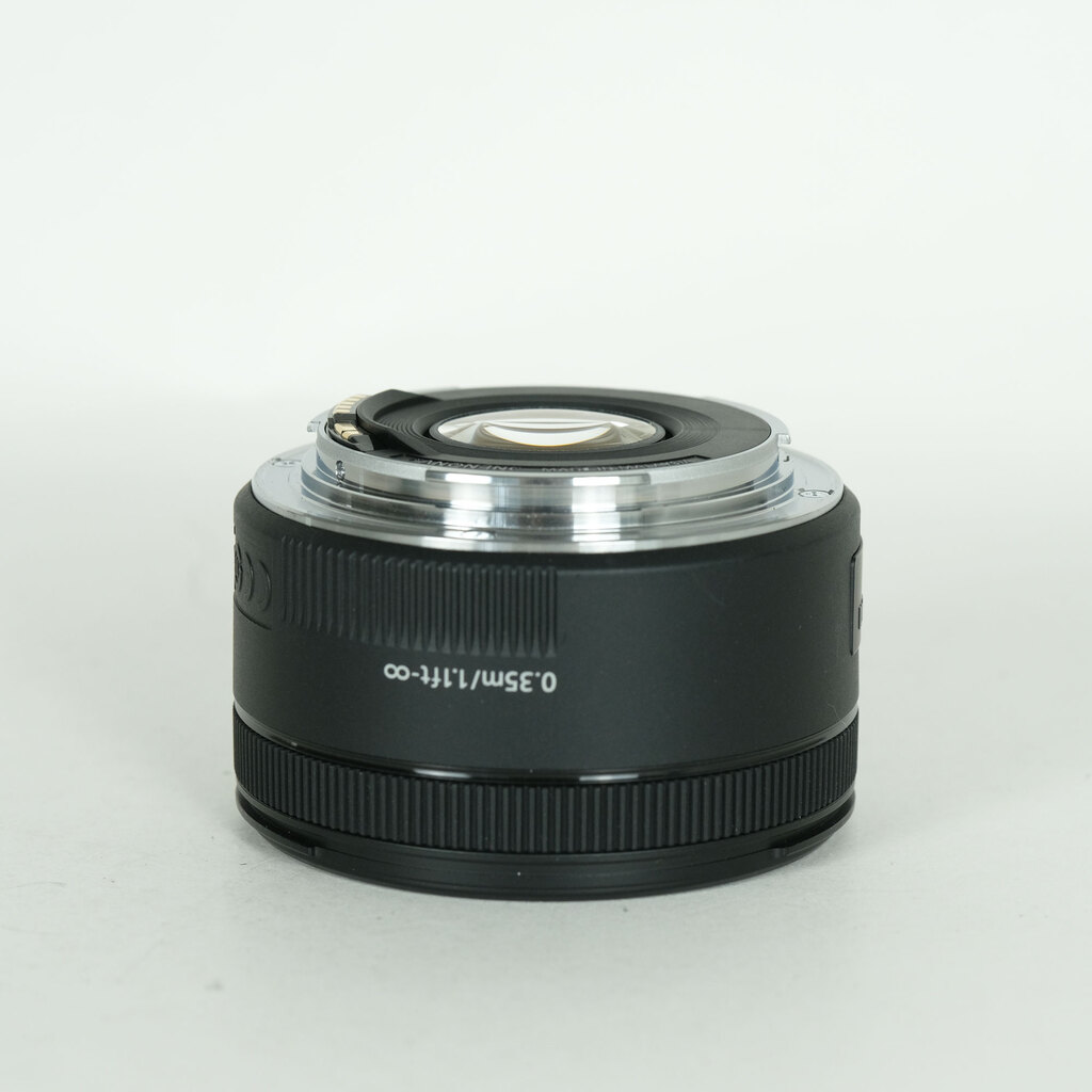 Canon EF50mm F1.8 STM Canon EF50mm F1.8 STM