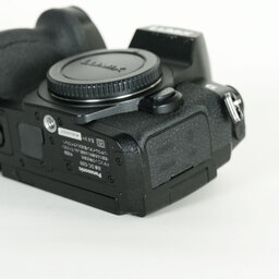 Panasonic LUMIX DC-G99