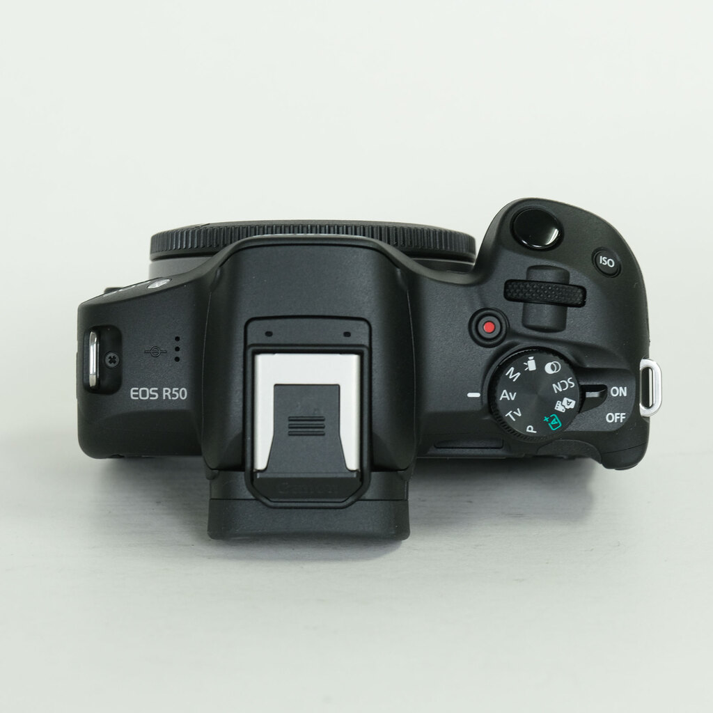 Canon EOS R50