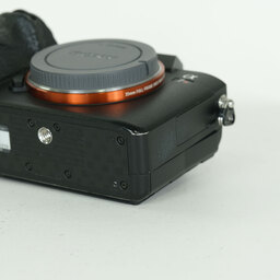 SONY α7R III(ILCE-7RM3) SONY α7R III(ILCE-7RM3)