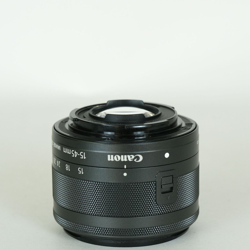 Canon EF-M15-45mm F3.5-6.3 IS STM