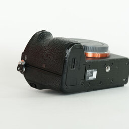 SONY α7 III（ILCE-7M3）