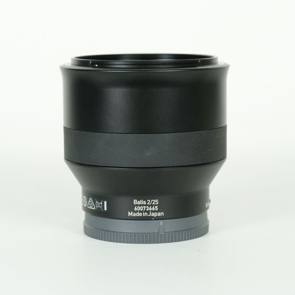Carl Zeiss Batis 2/25 [�\�j�[E�p]