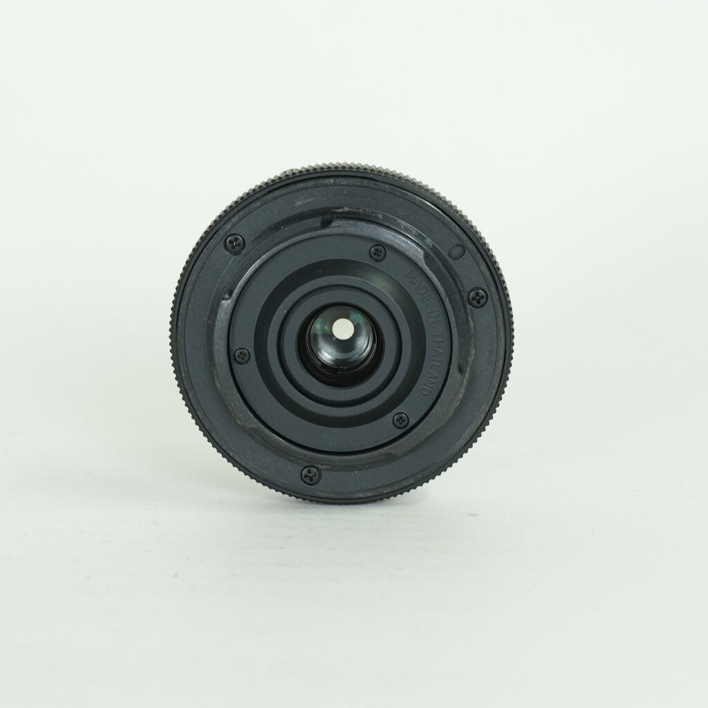 OLYMPUS フィッシュアイボディキャップレンズ（9mm Ｆ8.0 FISHEYE） BCL-0980 ブラック