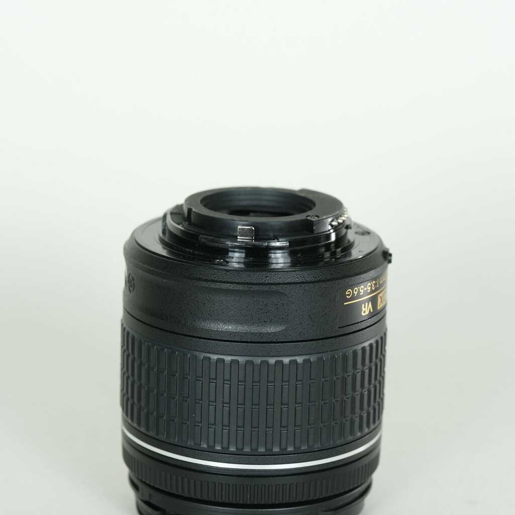 Nikon AF-P DX NIKKOR 18-55mm F3.5-5.6G VR