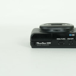 Canon PowerShot S95の出品 | ONE SCENE（ワンシーン）