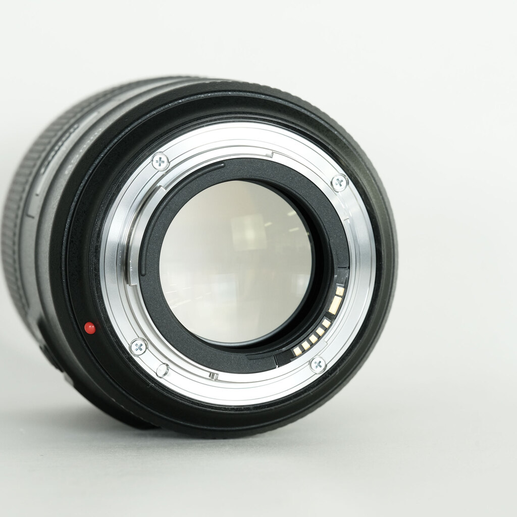 Canon EF85mm F1.4L IS USM