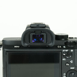 SONY α7 II（ILCE-7M2）