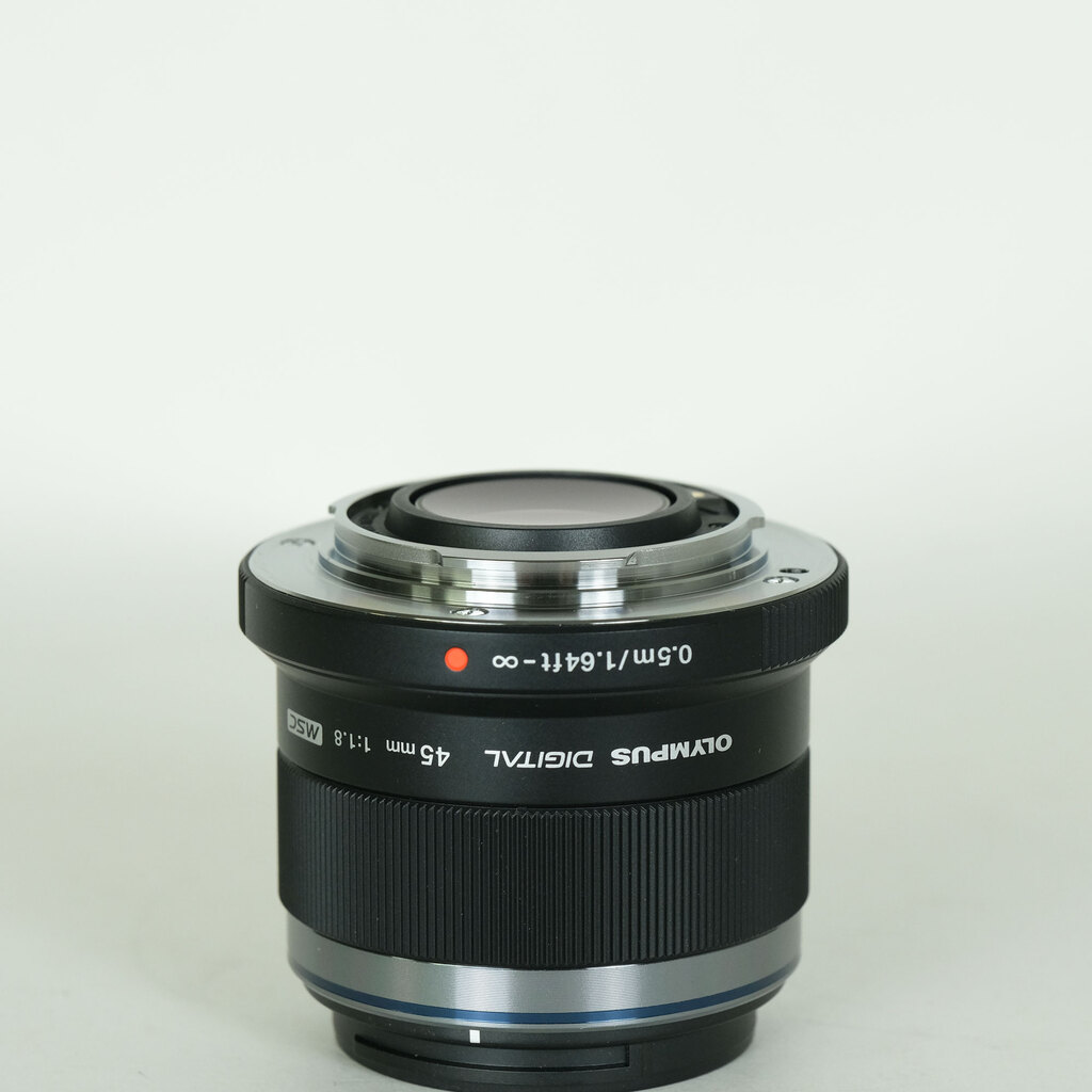 OLYMPUS M.ZUIKO DIGITAL 45mm F1.8