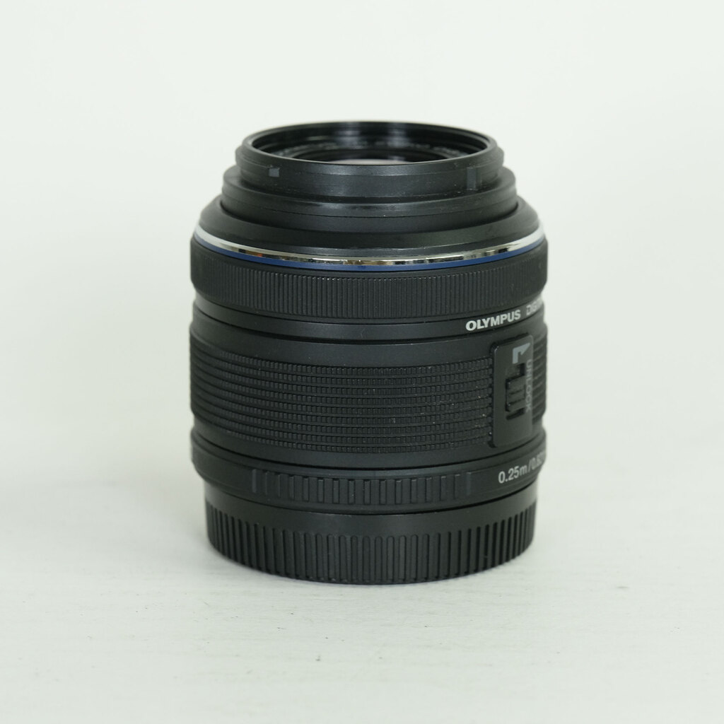 OLYMPUS M.ZUIKO DIGITAL 14-42mm F3.5-5.6IIR ブラック