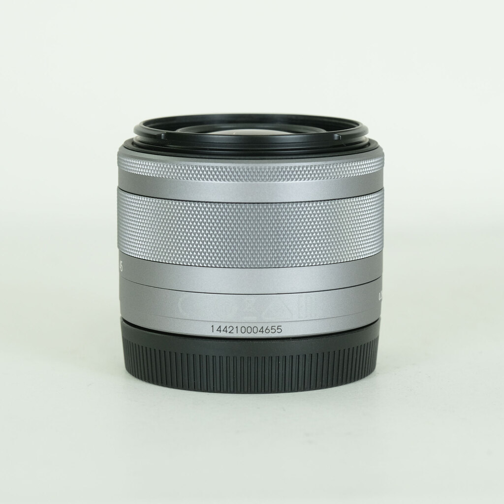 Canon EF-M15-45mm F3.5-6.3 IS STM Canon EF-M15-45mm F3.5-6.3 IS STM