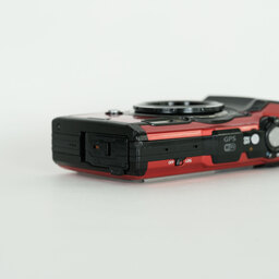 OLYMPUS Tough TG-5 レッド