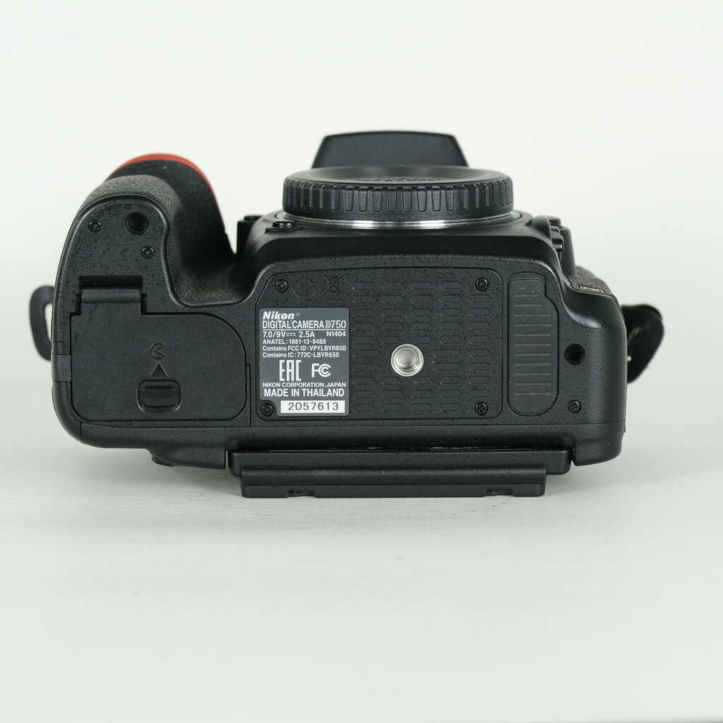 Nikon D750