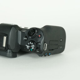 Canon EOS Kiss M Canon EOS Kiss M