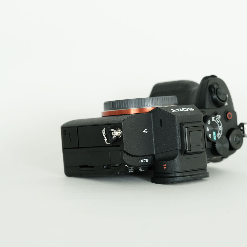 SONY α7 IV(ILCE-7M4) SONY α7 IV(ILCE-7M4)