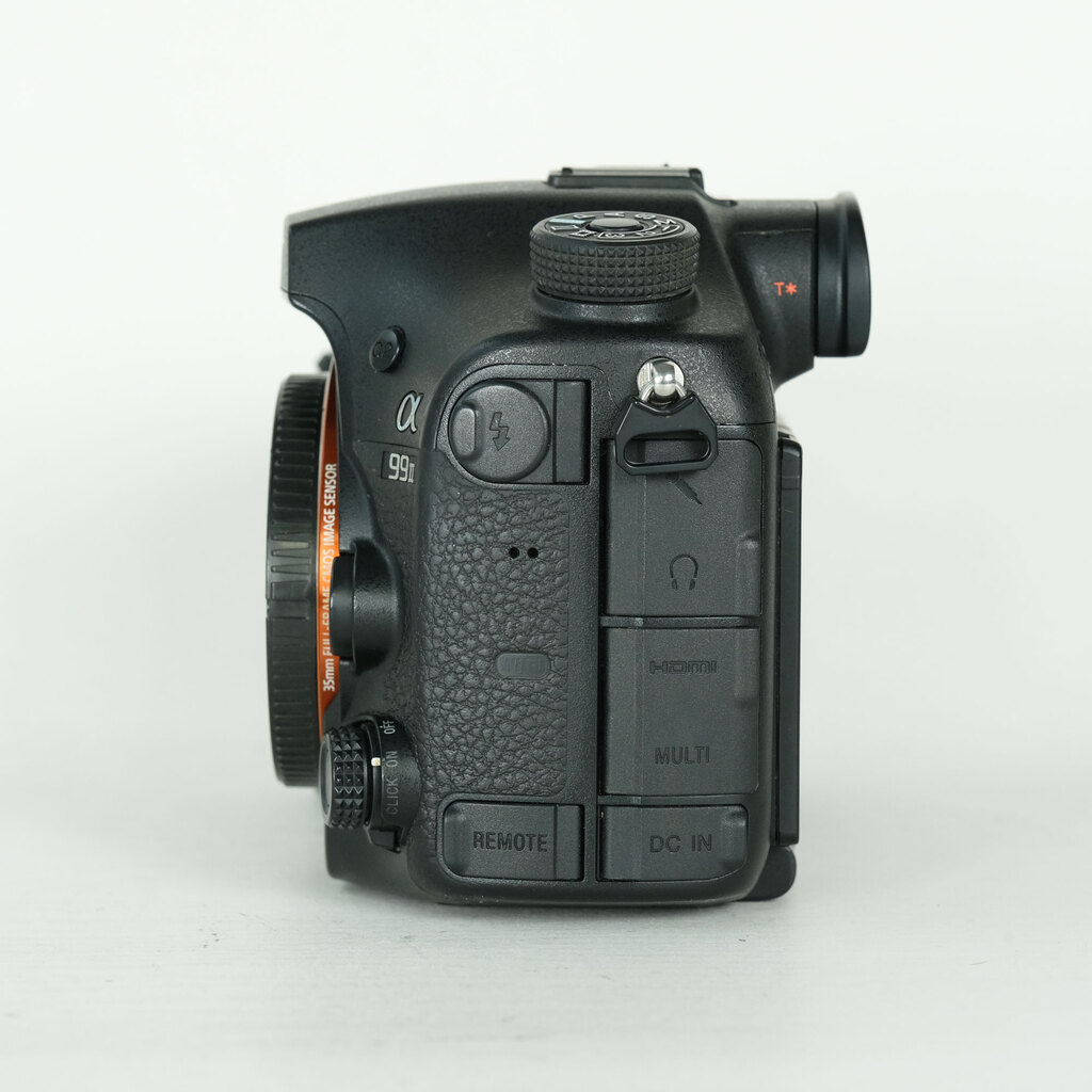SONY α99II（ILCA-99M2）の出品 | ONE SCENE（ワンシーン）