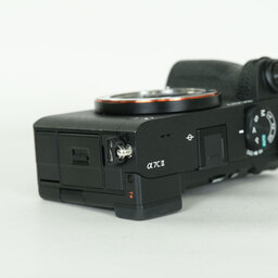 SONY α7C II（ILCE-7CM2）