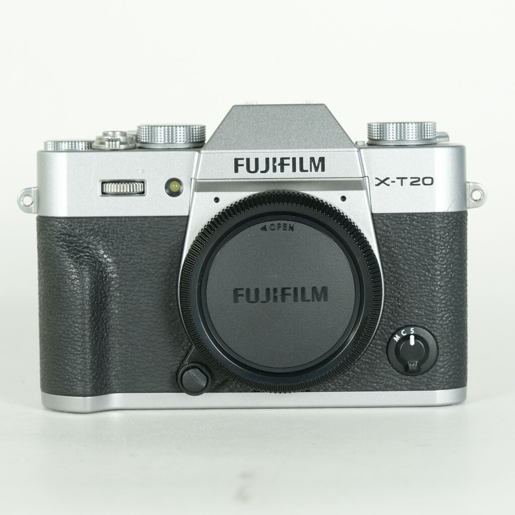 FUJIFILM X-T20 ボディ 中古価格比較 - 価格.com