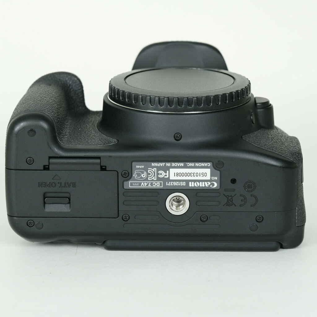 Canon EOS Kiss X6i　ボディ