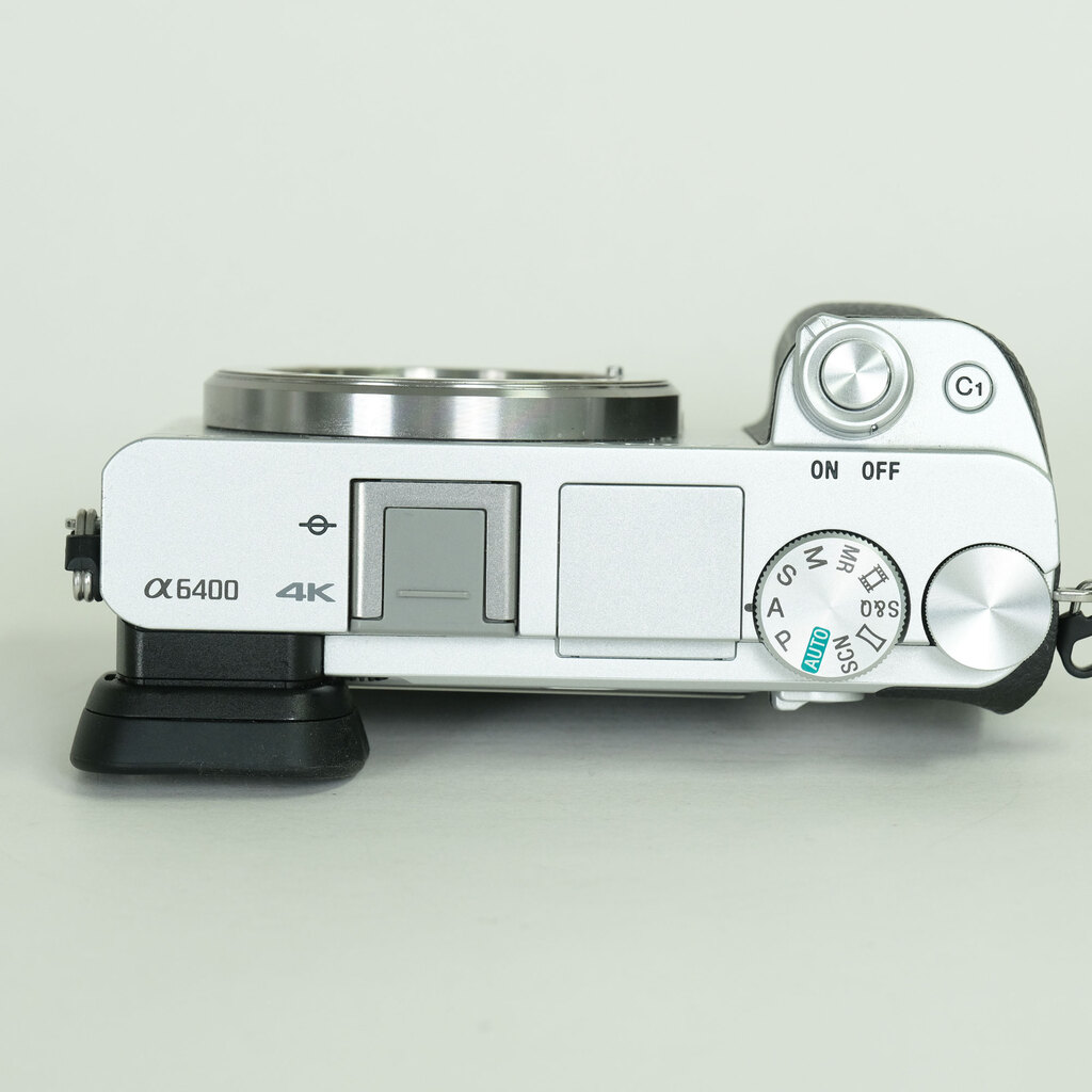 SONY α6400(ILCE-6400) SONY α6400(ILCE-6400)