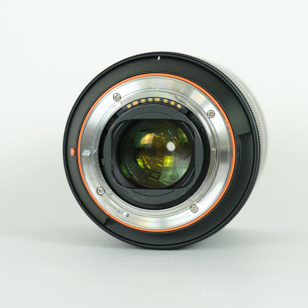 SONY Vario-Sonnar T* 24-70mm F2.8 ZA SSM SAL2470Z SONY Vario-Sonnar T* 24-70mm F2.8 ZA SSM SAL2470Z