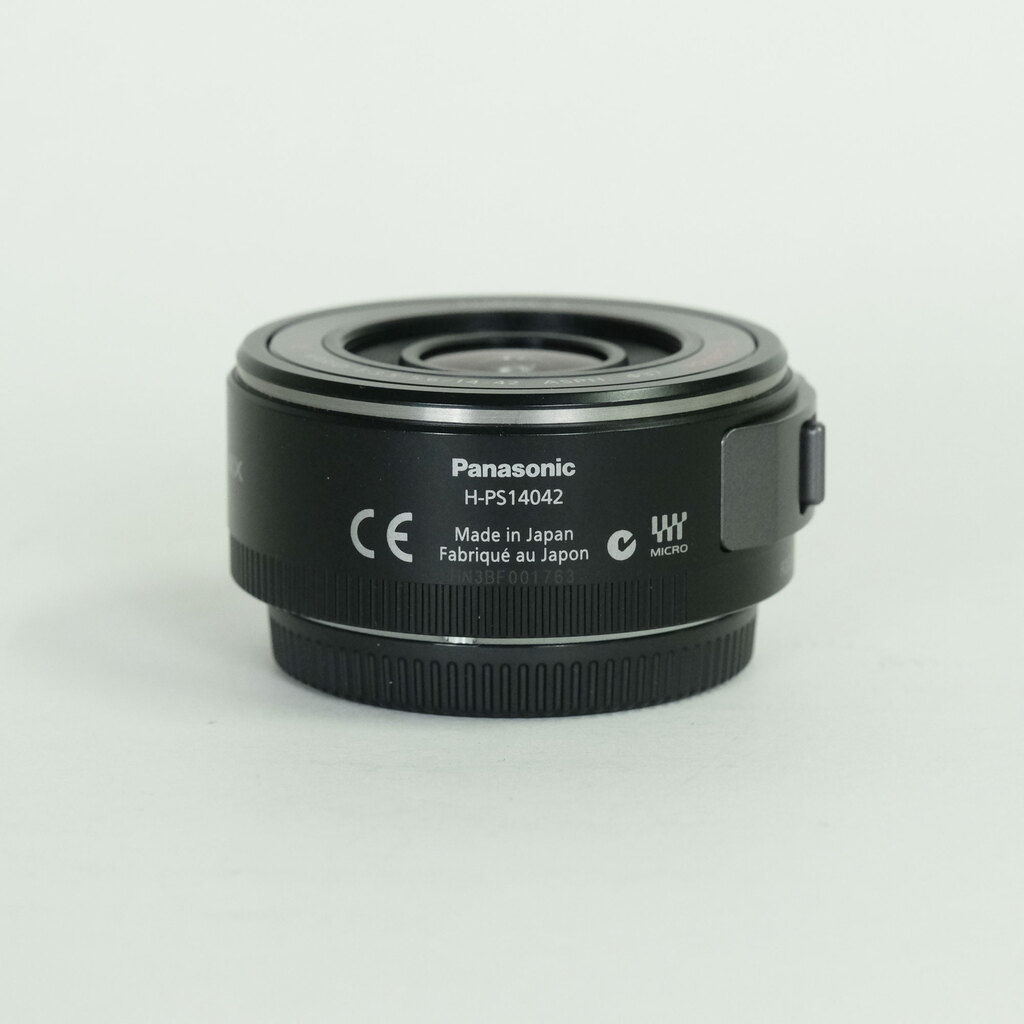 Panasonic LUMIX G X VARIO PZ 14-42mm / F3.5-5.6 ASPH. / POWER O.I.S.