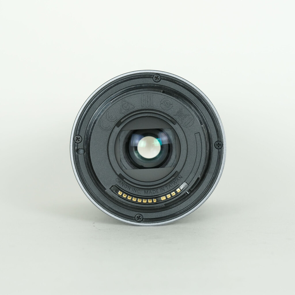 Canon RF-S18-150mm F3.5-6.3 IS STM