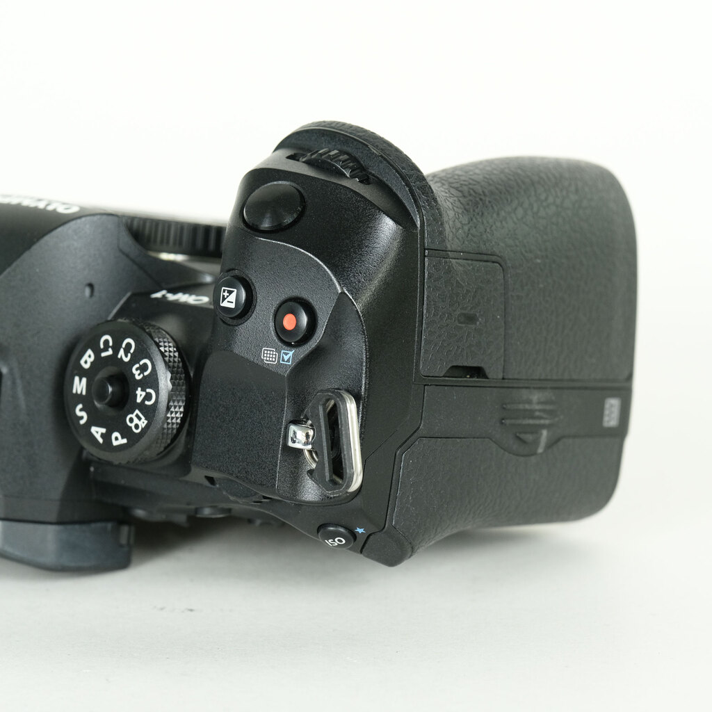 OM SYSTEM OM-1 OM SYSTEM OM-1